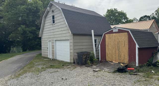 Photo of 7176 Depot Rd, Belspring, VA 24058