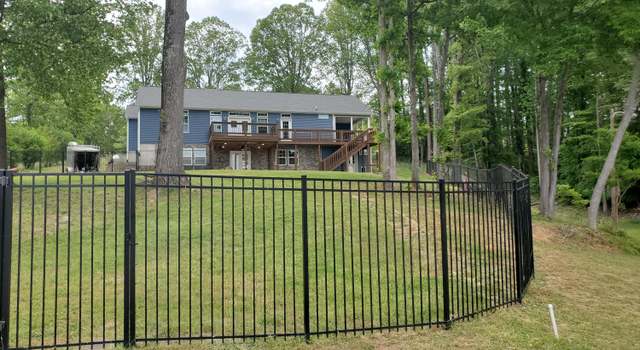 Photo of 219 Emerald Pt, Penhook, VA 24137