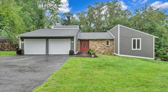 Photo of 6124 Saddleridge Cir, Roanoke, VA 24018