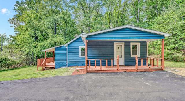 Photo of 1430 Deborah Ln, Salem, VA 24153