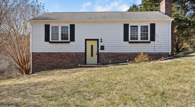 Photo of 329 Holcomb Path Rd, Lynchburg, VA 24501
