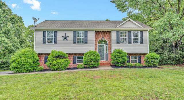Photo of 60 Surber Dr, Moneta, VA 24121
