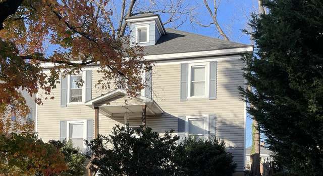 Photo of 1209 Chapman Ave SW, Roanoke, VA 24016