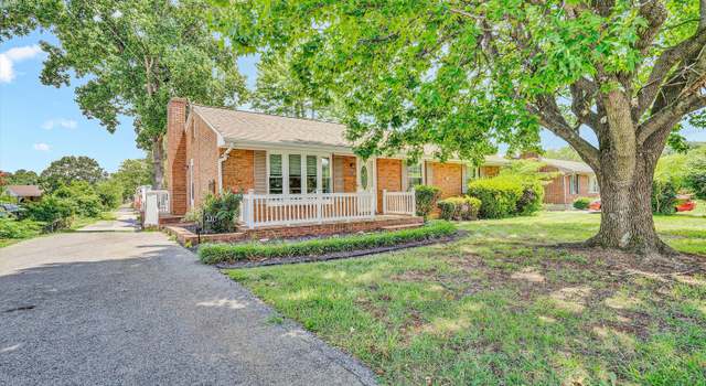 Photo of 2317 Laura Rd NW, Roanoke, VA 24017
