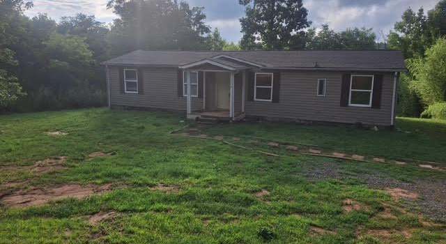 Photo of 174 Log Cabin Cir, Henry, VA 24102