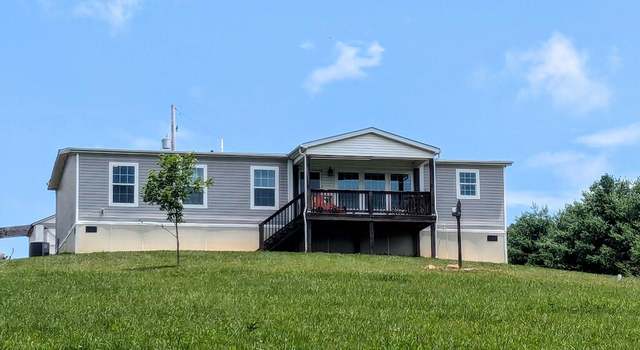 Photo of 515 Windsor Rd NW, Willis, VA 24380