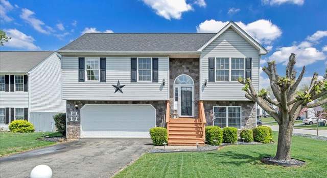 Photo of 4302 Kaiden Ct NW, Roanoke, VA 24017