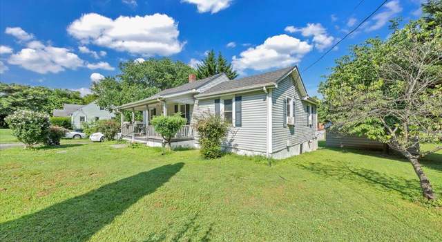 Photo of 1122 Liberty Rd NE, Roanoke, VA 24012