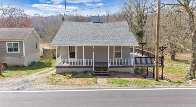 Photo of 2055 Appalachian Dr, Martinsville, VA 24112