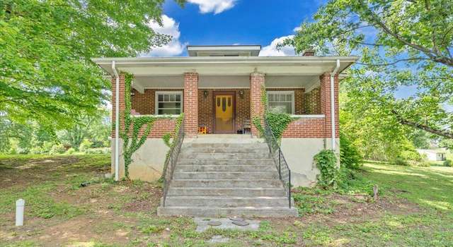 Photo of 182 Sunset Ave, Troutville, VA 24175
