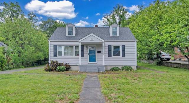 Photo of 1402 Aspen St NW, Roanoke, VA 24017