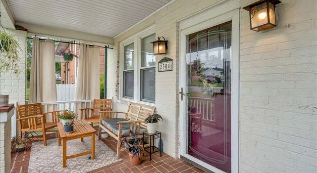 Photo of 2304 Larchwood St NE, Roanoke, VA 24012