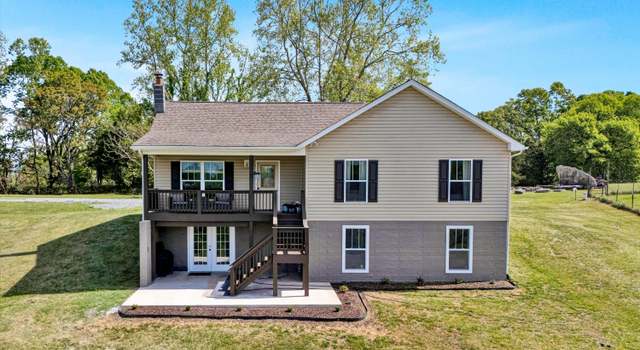 Photo of 1410 Flowing Springs Rd, Buchanan, VA 24066