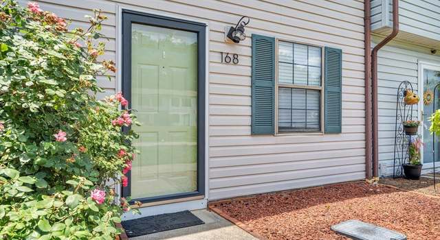 Photo of 168 Tinkerview Dr, Cloverdale, VA 24077