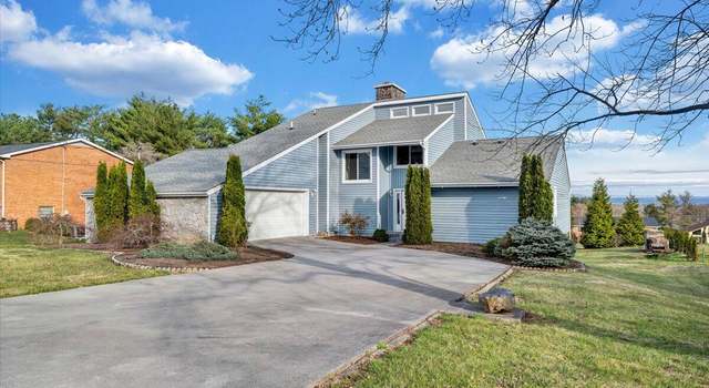 Photo of 465 Summit Ridge Rd SW, Christiansburg, VA 24073