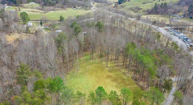 Photo of 6427 Bent Mountain Rd, Roanoke, VA 24018
