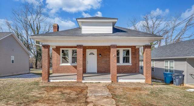 Photo of 2806 Ridgefield St NE, Roanoke, VA 24012
