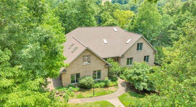 Photo of 378 Lake View Pt, Glade Hill, VA 24092
