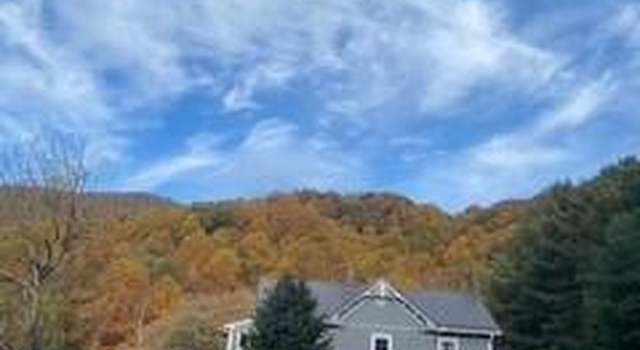 Photo of 5109 Twelve Oclock Knob Rd, Roanoke, VA 24018