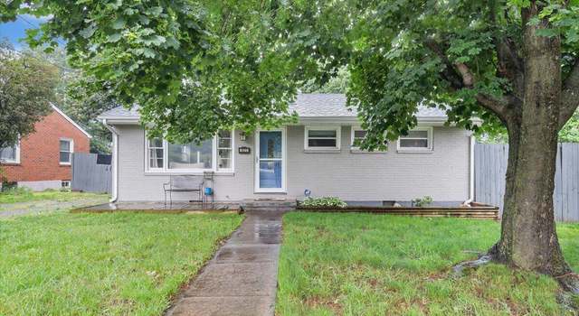 Photo of 3023 Birchlawn Ave NW, Roanoke, VA 24012