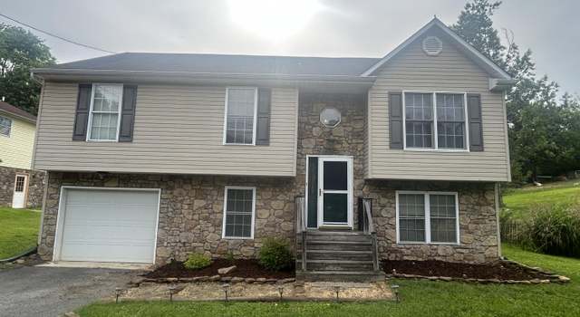 Photo of 736 Caldwell St NW, Roanoke, VA 24017