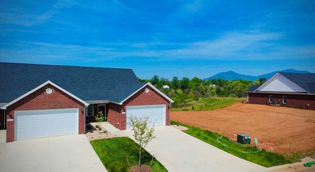 Photo of 161 Villa Oak Cir, Bedford, VA 24523