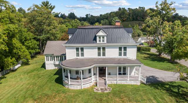 Photo of 639 Tower St, Tazewell, VA 24651