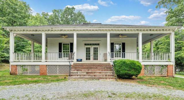 Photo of 13851 Wyatts Way, Bedford, VA 24523