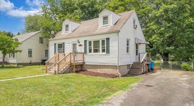 Photo of 2526 Cornell Dr NW, Roanoke, VA 24012