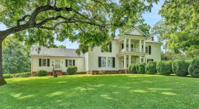 Photo of 65 Lawndale St, Rocky Mount, VA 24151