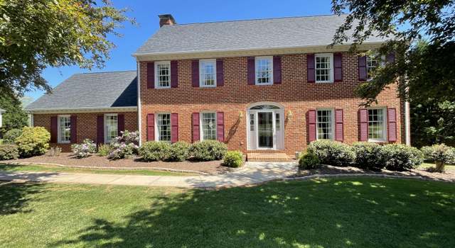 Photo of 1394 Jefferson Ter, Bedford, VA 24523
