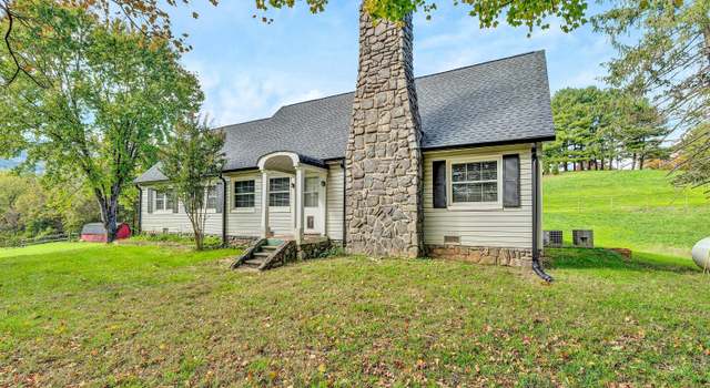 Photo of 6869 Old Mill Rd, Roanoke, VA 24018