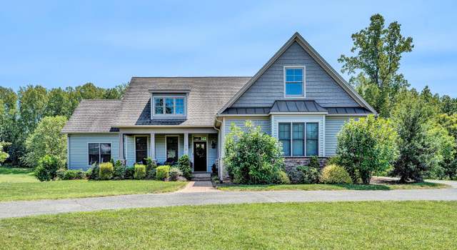 Photo of 215 Bermuda Dr, Hardy, VA 24101