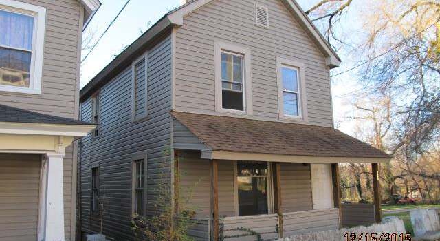 Photo of 228 Gilmer Ave NW, Roanoke, VA 24016