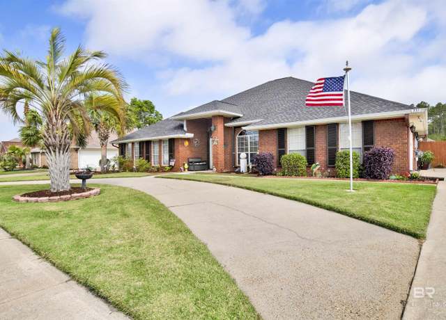 Property at 331 Manchester Ln, Foley, AL 36535, 4 beds, 3 baths