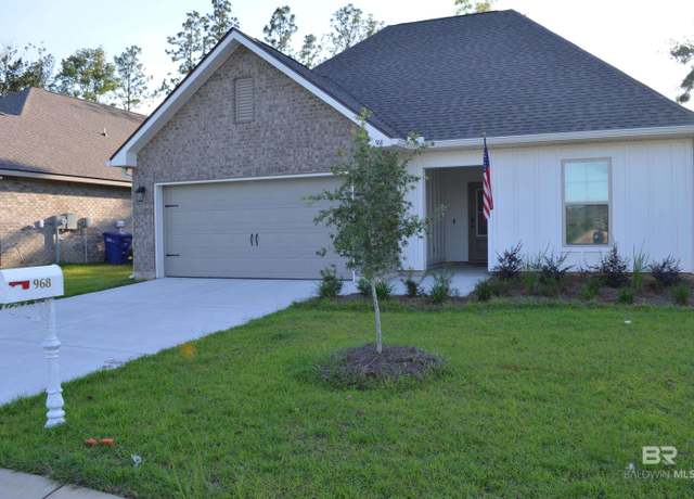 Property at 968 Ashville Cir, Foley, AL 36535, 3 beds, 2 baths
