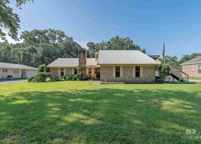 Property at 413 Persimmon Ave, Foley, AL 36535, 3 beds, 3 baths