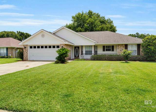 Property at 2528 E Ashford Park Dr, Foley, AL 36535, 3 beds, 2 baths