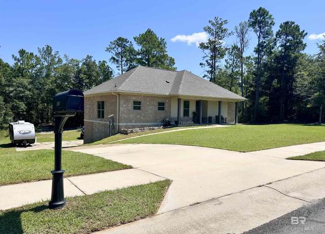 Property at 8465 Delta Woods Dr, Bay Minette, AL 36507, 3 beds, 2.5 baths