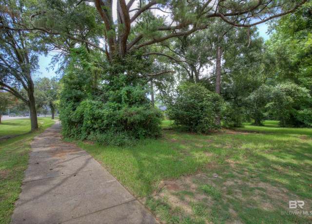 Property at 304 Greeno Rd, Fairhope, AL 36532