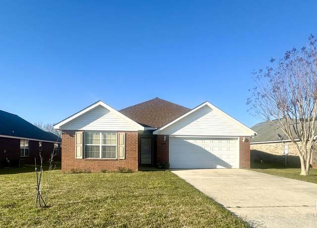 Property at 16695 Sugar Loop, Foley, AL 36535, 3 beds, 2 baths