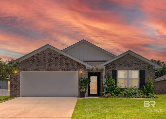 Property at 8054 Irwin Loop, Daphne, AL 36526, 4 beds, 2 baths