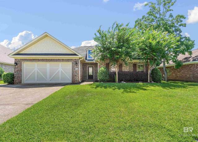 Property at 516 Station Dr, Fairhope, AL 36532, 4 beds, 2 baths