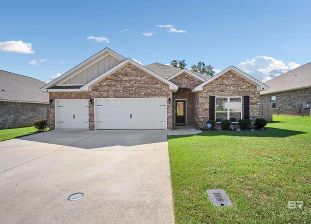 Property at 3369 Woodlands Dr, Saraland, AL 36571, 4 beds, 3 baths