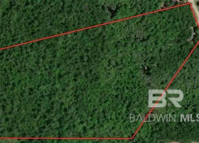 Property at 5711 Greenbriar Ct, Semmes, AL 36575