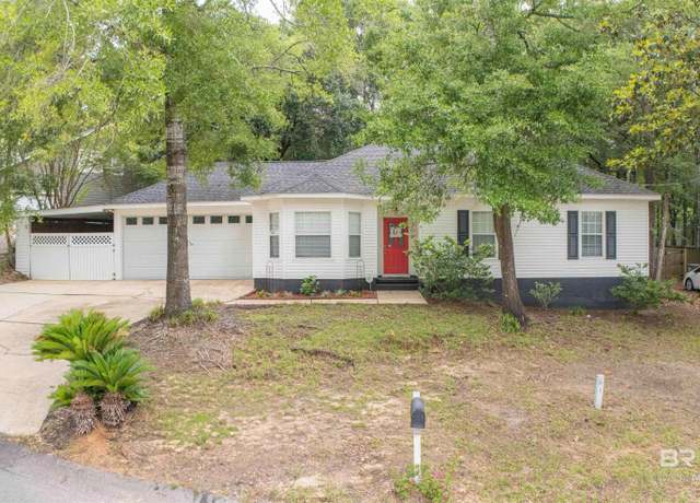 Property at 209 Montclair Loop, Daphne, AL 36526, 3 beds, 2 baths