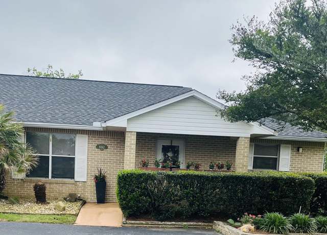 Property at 9362 Villas Dr, Foley, AL 36535, 2 beds, 2 baths