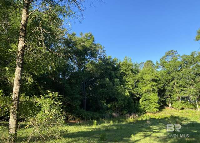 Property at 123 Augusta Ct, Fairhope, AL 36532