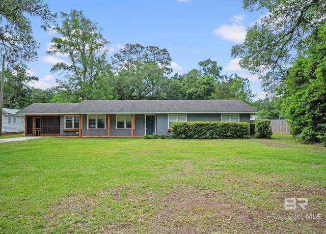 Property at 103 W 11th St, Bay Minette, AL 36507, 3 beds, 2 baths