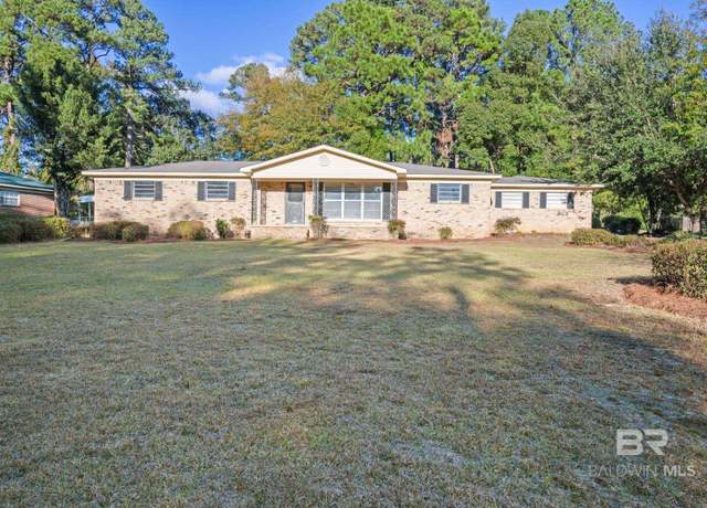 Property at 909 Caroline Ave, Daphne, AL 36526, 3 beds, 2 baths